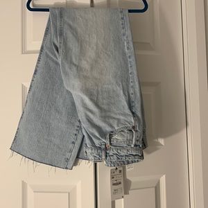 Zara High-Rise Full Length light wash Jeans